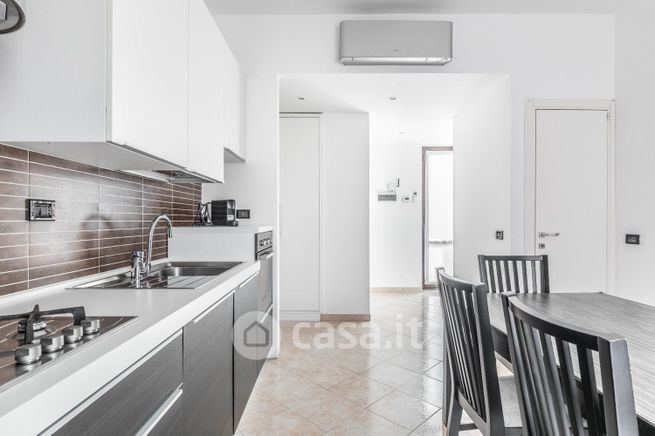 Appartamento in residenziale in Via Corrado II il Salico 4