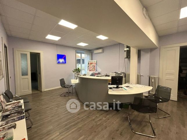 Ufficio in commerciale in Corso Cavour 6