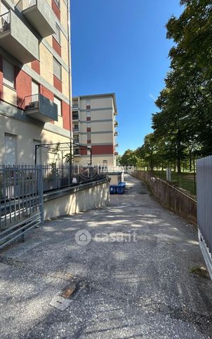 Box/posto auto in residenziale in Via W.A Mozart 24