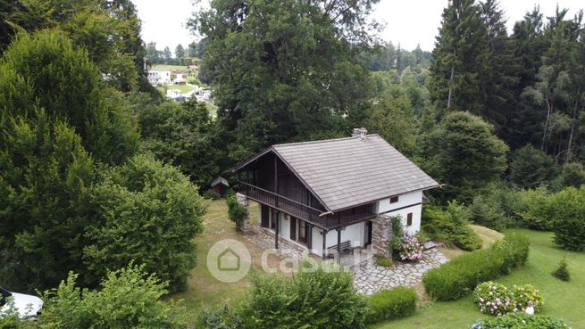 Casa indipendente in residenziale in Via Ponte nelle Alpi 173