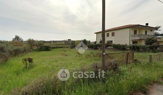 Terreno agricolo in commerciale in Via Aurelio Saliceti