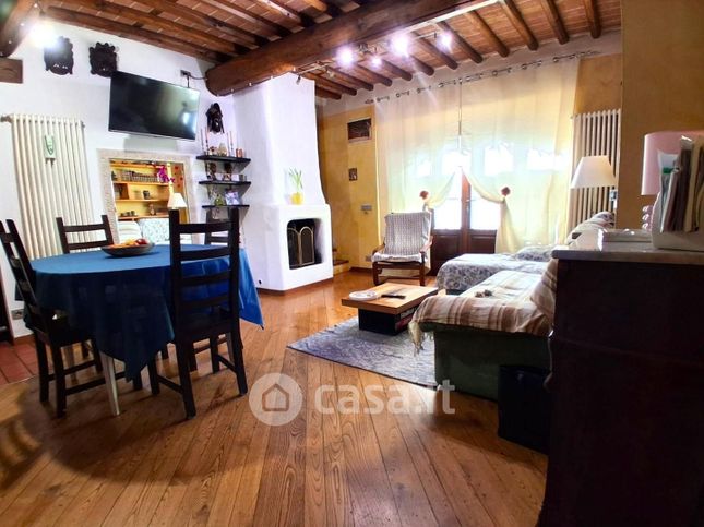Villetta a schiera in residenziale in Via Nuova di Guamo