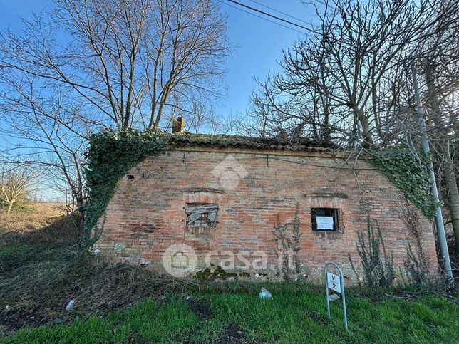 Terreno agricolo in commerciale in Via Ceresara