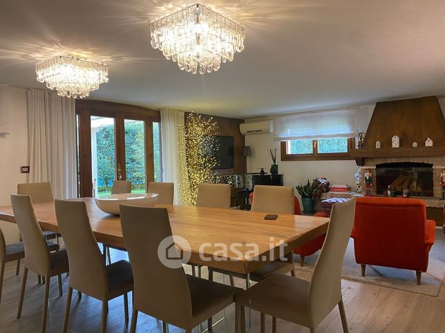 Villa in residenziale in dalla francesca
