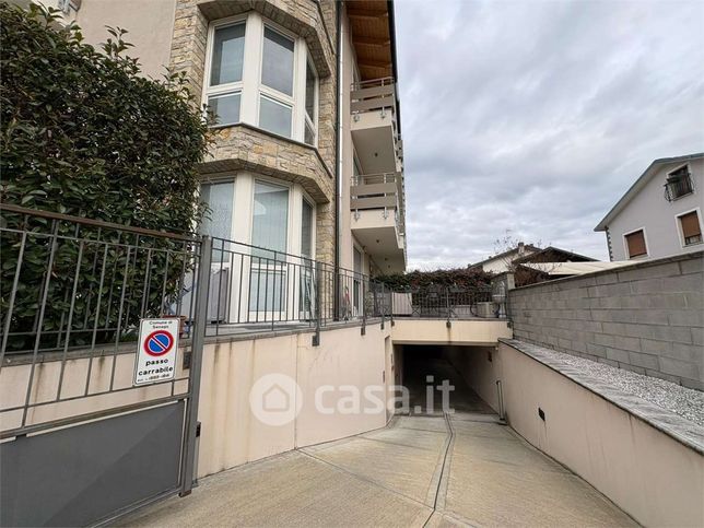 Box/posto auto in residenziale in Via Pietro Nenni
