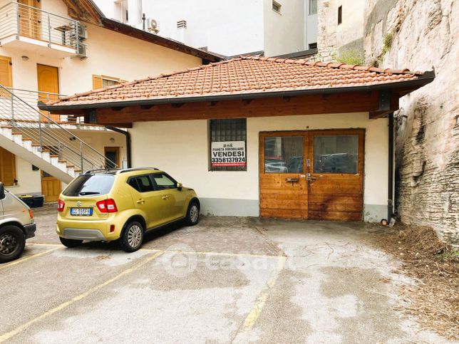 Garage/posto auto in residenziale in Via San Martino