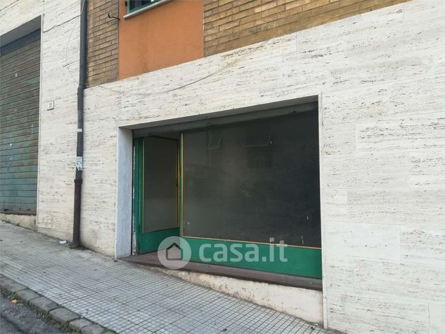 Garage/posto auto in residenziale in Via Cupramontana