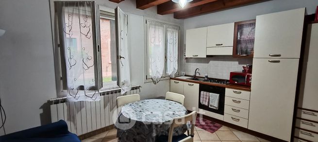 Appartamento in residenziale in Via Volano 237