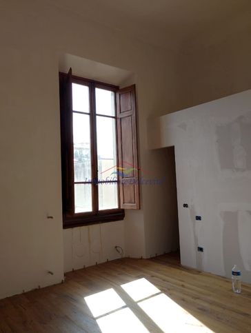 Appartamento in residenziale in Via Lorenzo Il Magnifico 70