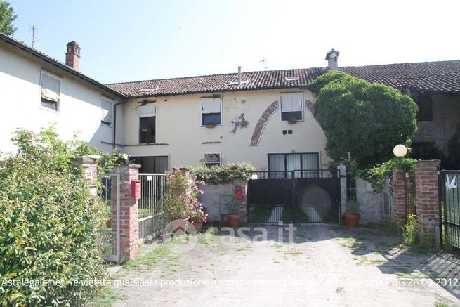 Casa indipendente in residenziale in Cascina Marzo