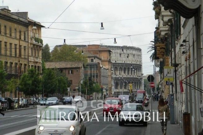 Appartamento in residenziale in Via Labicana