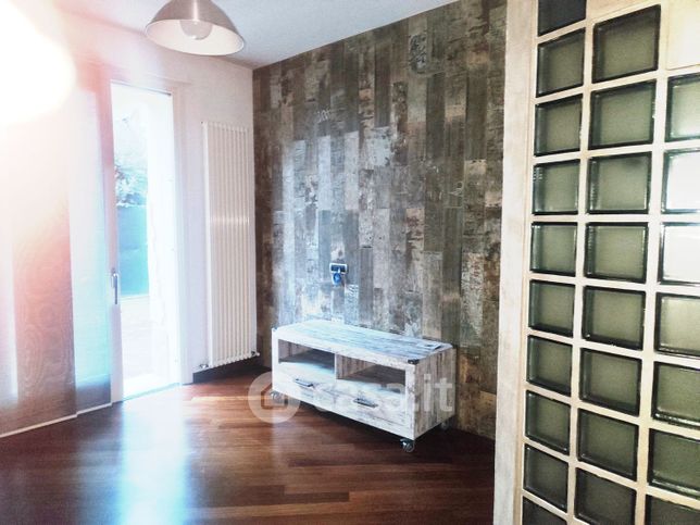 Appartamento in residenziale in Via G. Carducci