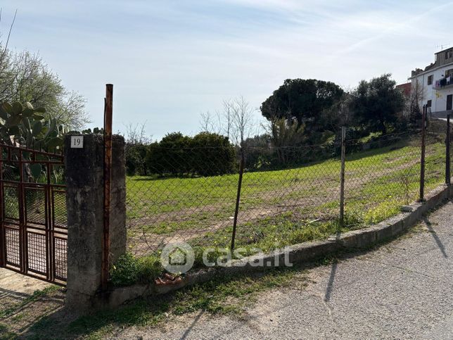 Terreno edificabile in residenziale in Via Pinelli