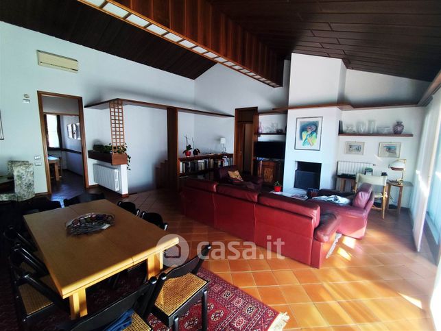 Villetta a schiera in residenziale in 