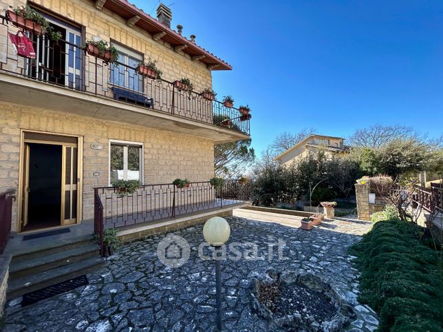 Appartamento in residenziale in Via degli Ulivi