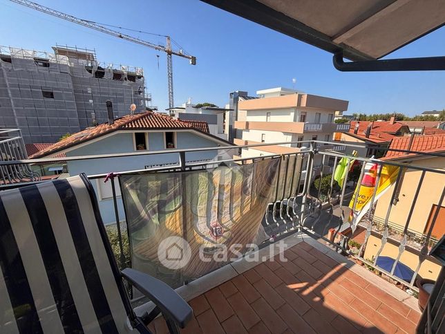 Appartamento in residenziale in Via Mario Rapisardi 15