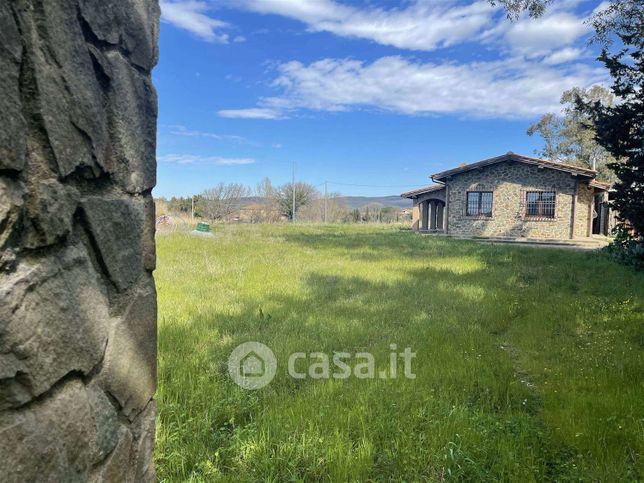 Rustico/casale in residenziale in Strada Senza Nome