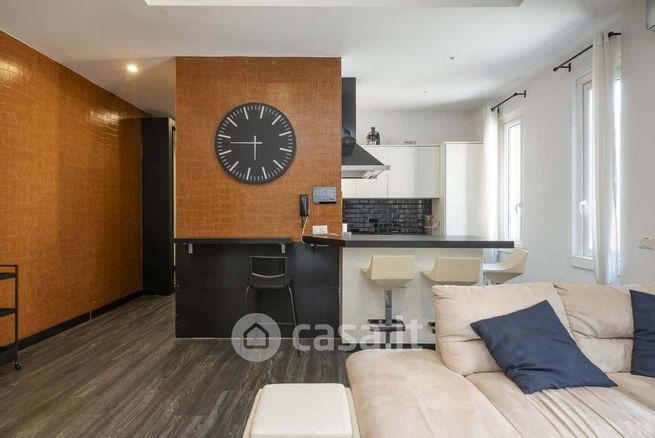 Appartamento in residenziale in Via Alessandro Volta 3