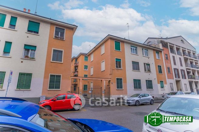 Negozio/locale commerciale in commerciale in Via Gianicolo 16