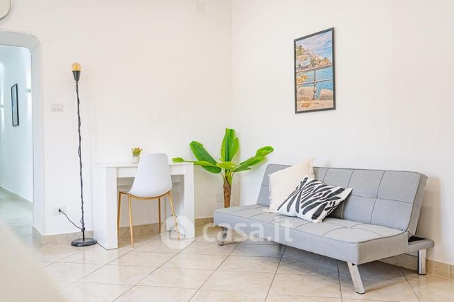 Appartamento in residenziale in Via Santa Maria Antesaecula