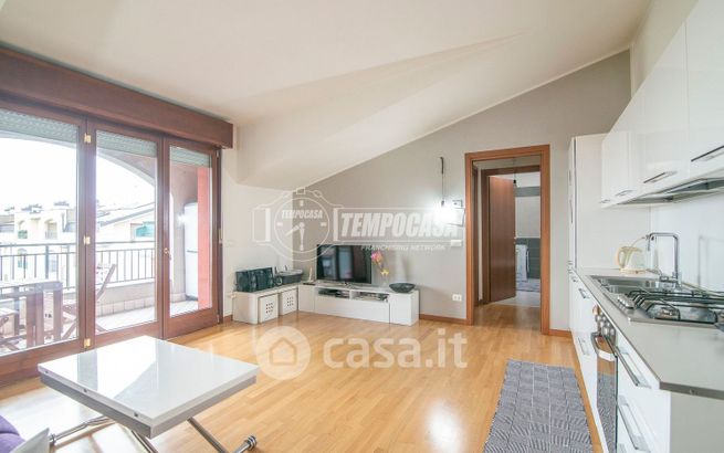 Appartamento in residenziale in Via Pietro Nenni 3 /E