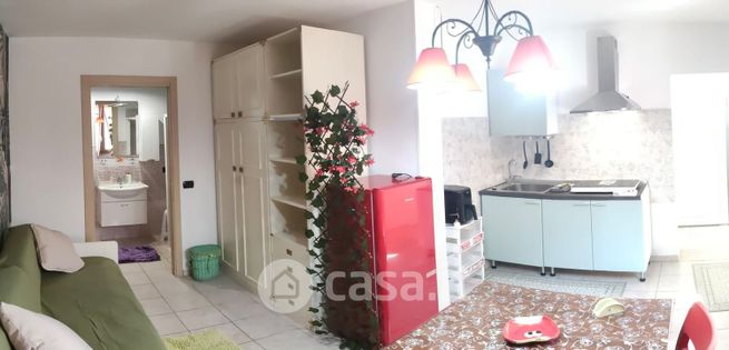 Appartamento in residenziale in Via Napoli 26