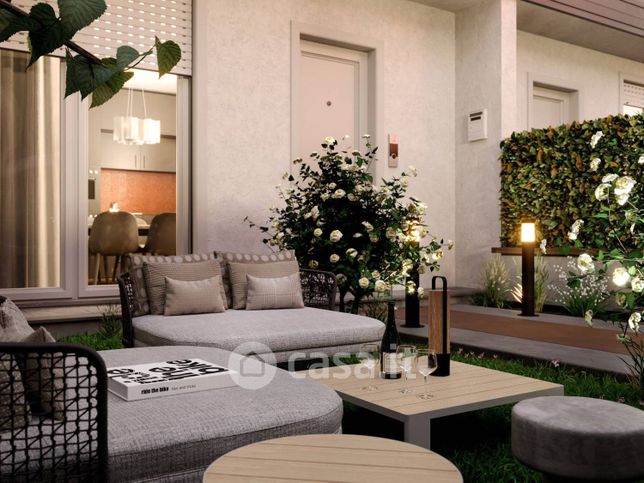 Casa bi/trifamiliare in residenziale in 