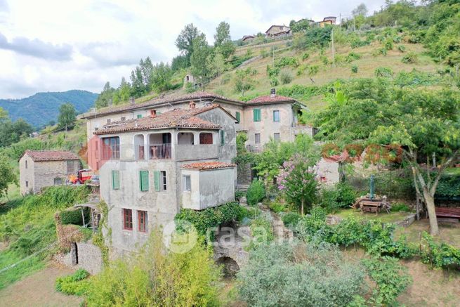 Casa indipendente in residenziale in Località Casetta 6 -1