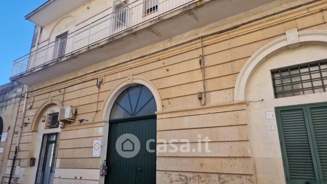 Appartamento in residenziale in Via Cesare Battisti 15