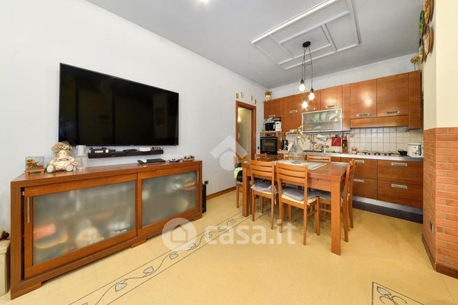 Villetta a schiera in residenziale in Via dei Fraccari 9