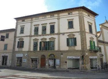 Appartamento in residenziale in Via Fratelli Cairoli