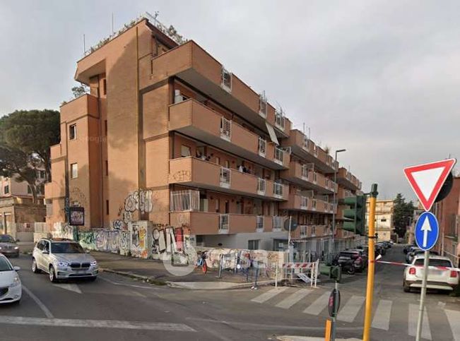 Appartamento in residenziale in Via Vibio Sequestre 7