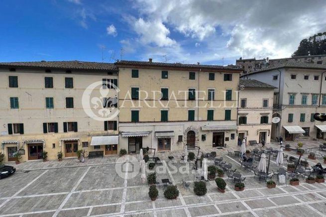 Appartamento in residenziale in Via Finoglio 10