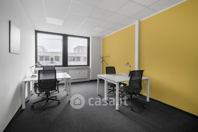Ufficio in commerciale in Via Domenico Fiasella 16