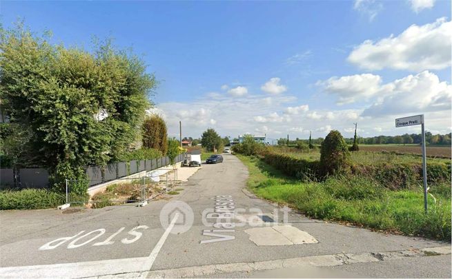 Terreno agricolo in commerciale in Via Cinque Prati
