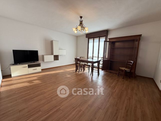 Appartamento in residenziale in Viale Rimembranze