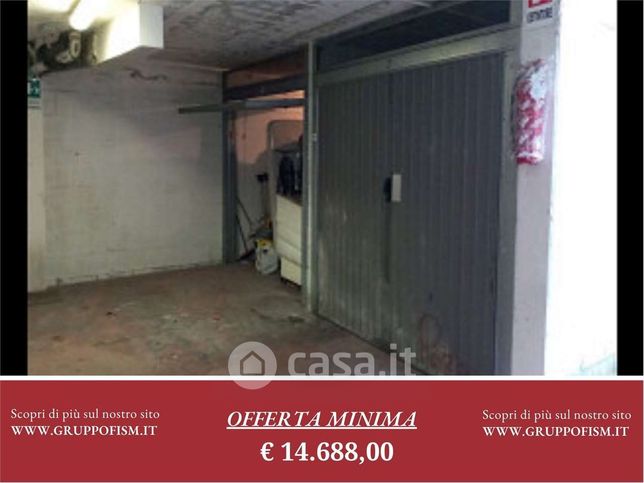 Garage/posto auto in residenziale in Via Giuseppe Berto 7