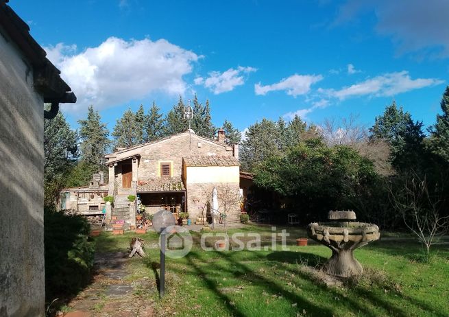 Villa in residenziale in MONTE SOPRA RONDINE