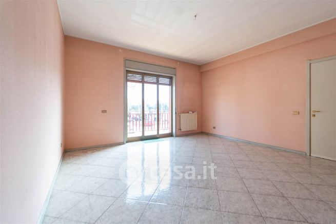 Appartamento in residenziale in Via della Regione 437