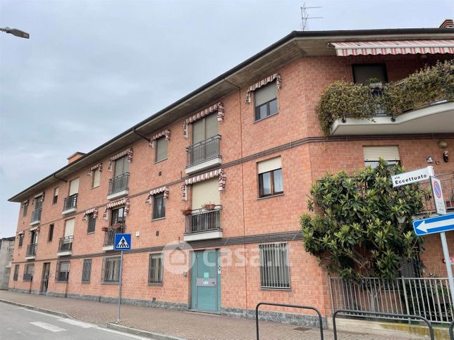 Appartamento in residenziale in Via Giovanni Sisto Eccettuato 7