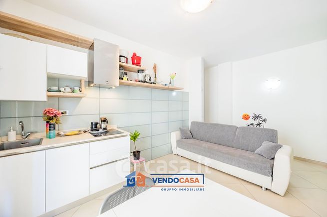 Appartamento in residenziale in Via Mongioie
