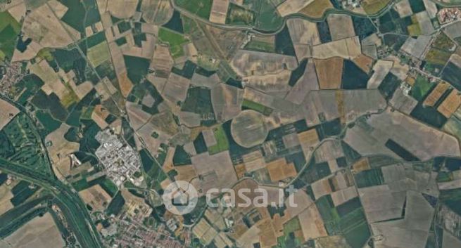 Terreno agricolo in commerciale in Via Alberelli