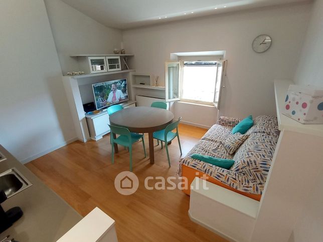 Appartamento in residenziale in Via Firenze 30