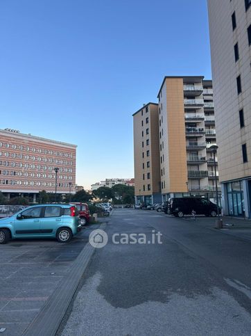 Box/posto auto in residenziale in Viale Italia 100