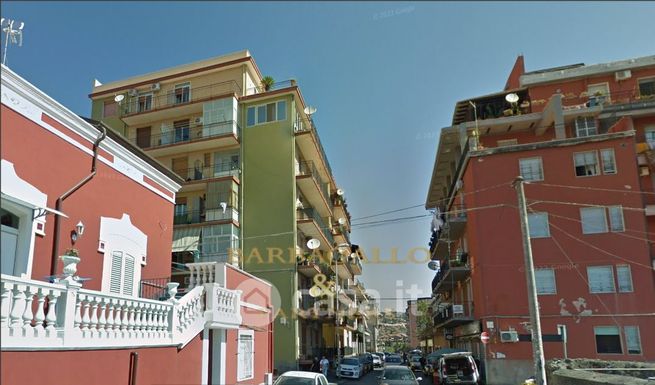 Appartamento in residenziale in Via de Caro