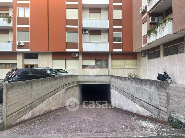 Box/posto auto in residenziale in Via San Domenico Savio 70