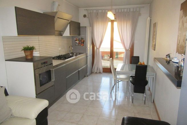 Appartamento in residenziale in Via Giovanni Francesco Buora