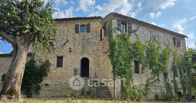Rustico/casale in residenziale in Località Borgiano