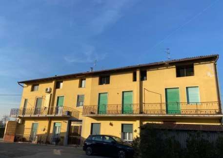 Appartamento in residenziale in Via Milano 12