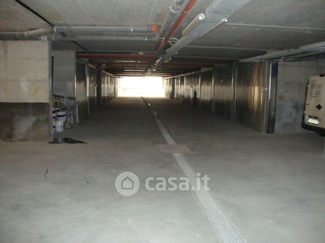 Garage/posto auto in residenziale in 